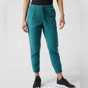 Athleta “Farralon” Jogger, Size M TALL